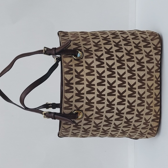 MICHAEL KORS Coated Canvas Monogram Bucket Handbag Tote Shoulder Bag - Picture 1 of 10